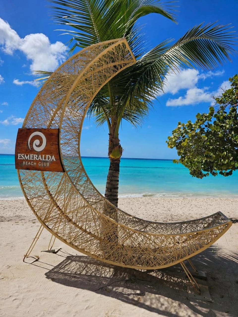 Aqua Esmeralda Luxury Beachfront Curazao 103 Apartment in Dominicus