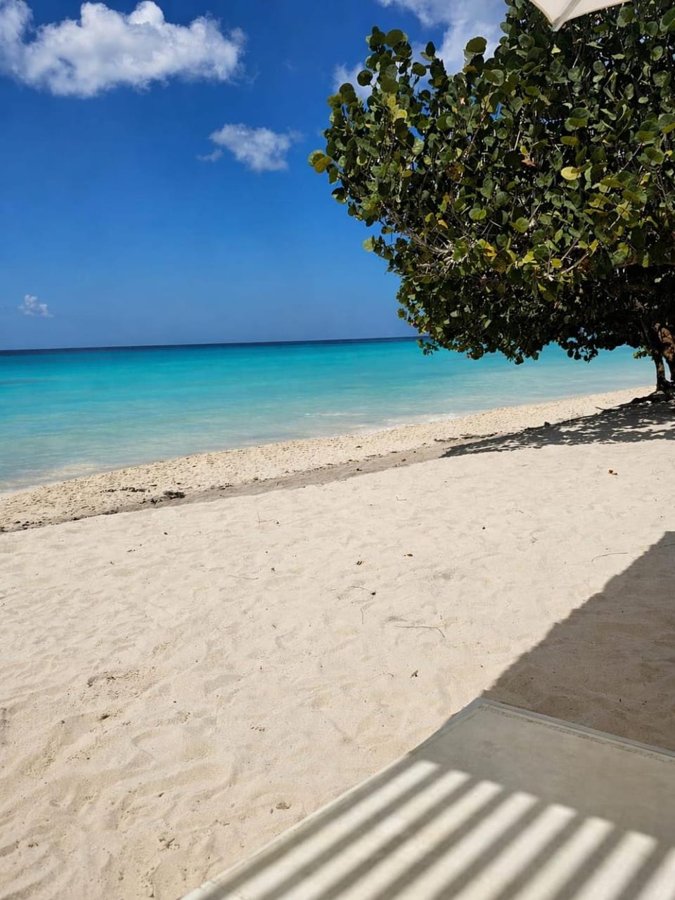 Aqua Esmeralda Luxury Beachfront Curazao 103 Apartment in Dominicus
