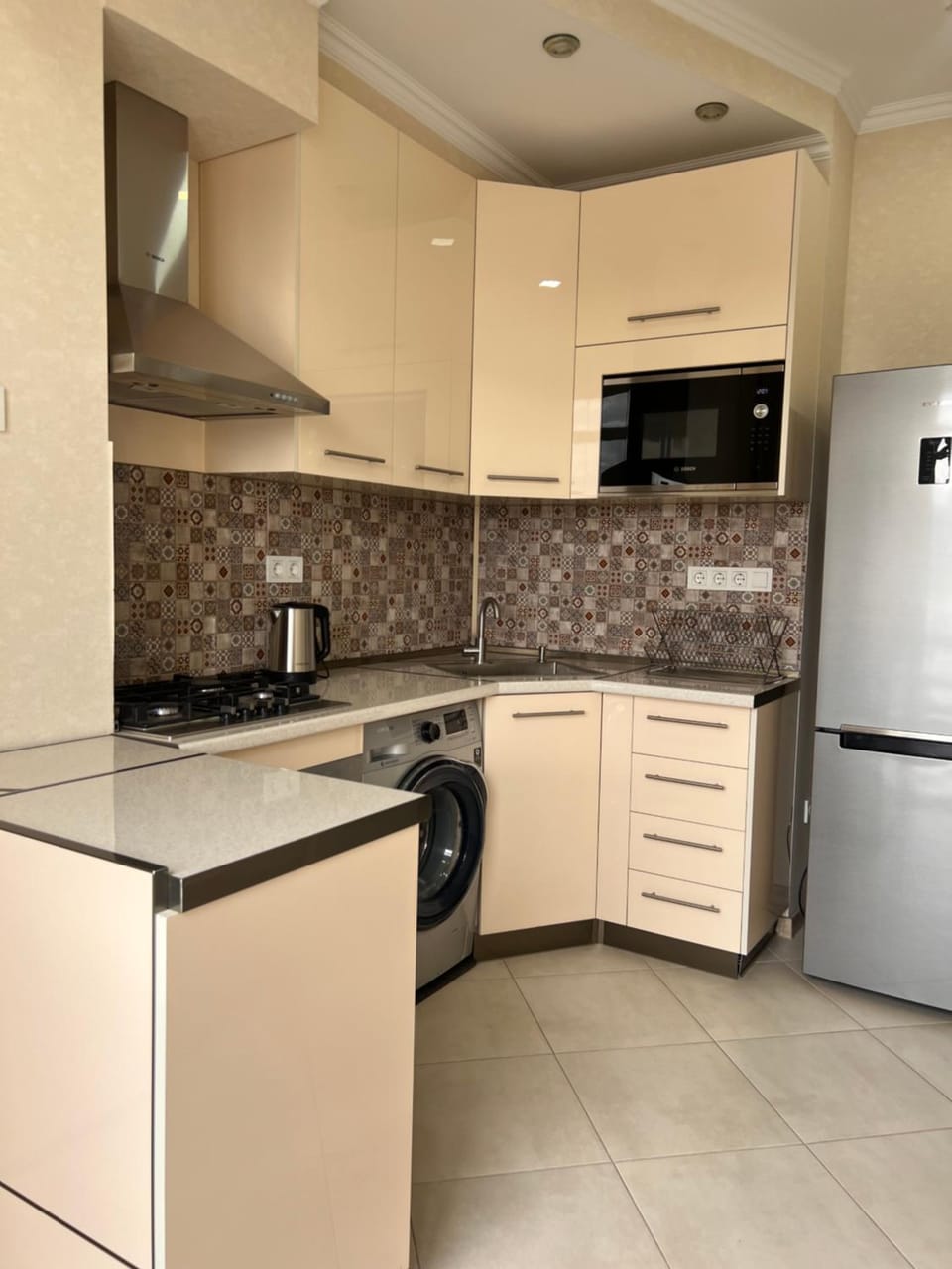 Coffee/tea facilities, Kitchen or kitchenette, oven