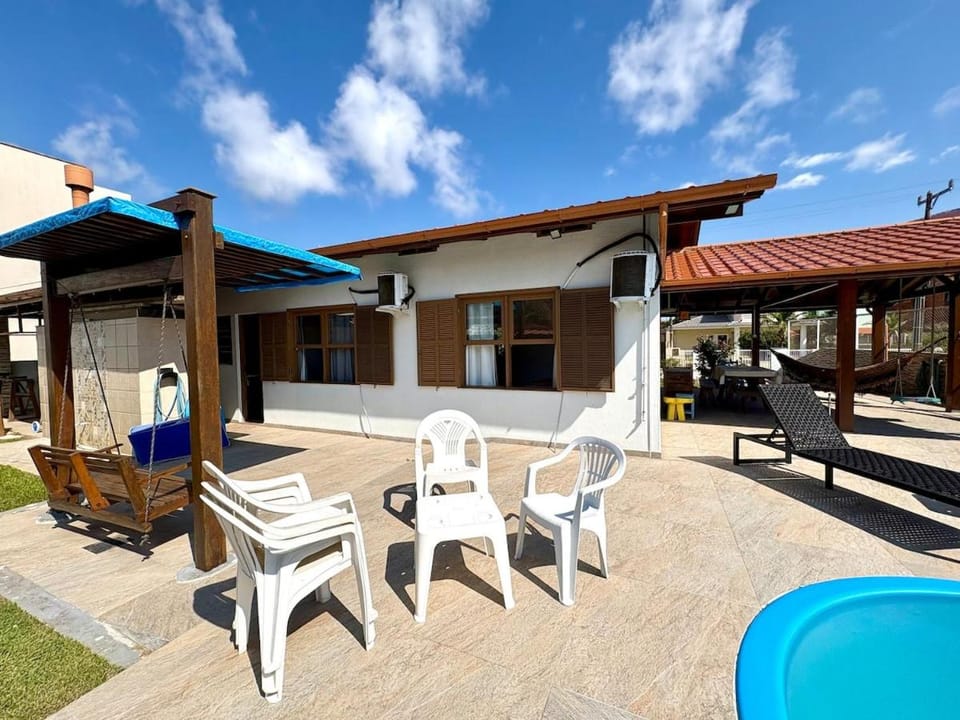 Charming house with pool House in Florianopolis