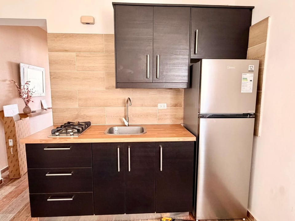 Vitoria House Garden Apartment in Los Melones