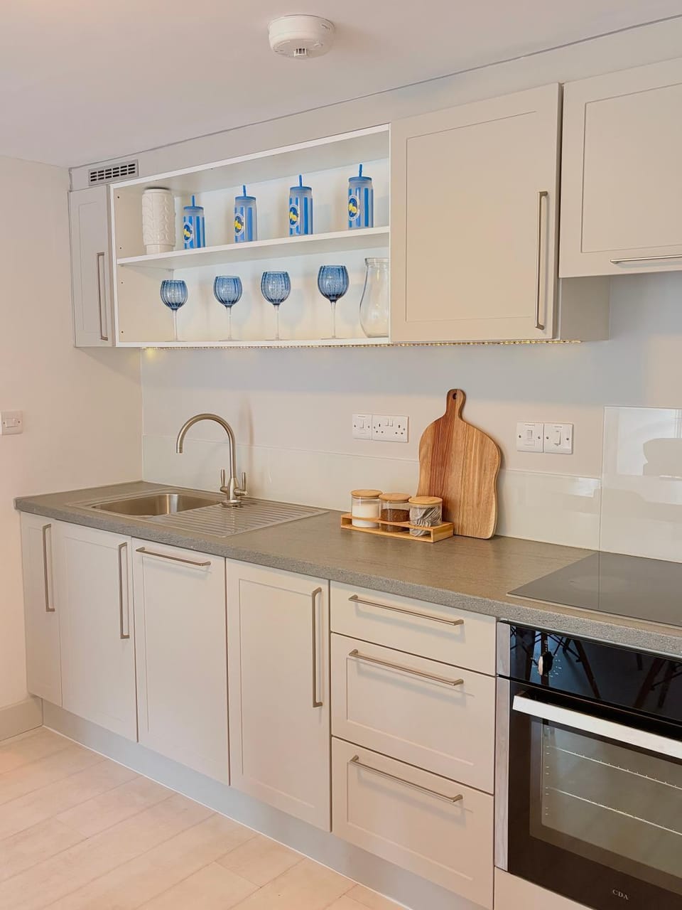 105 beach lodge millendreath House in Looe