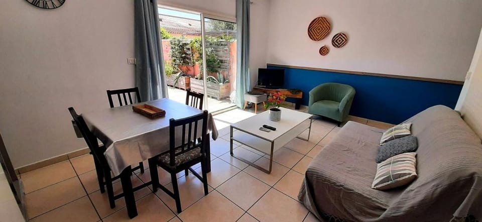 Maisonnette au calme proche plages et centre ville House in Palavas-les-Flots