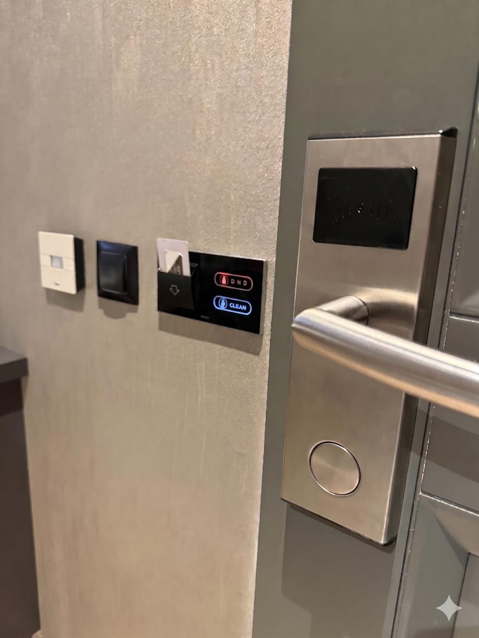 Other, heating, storage, acessibility, air conditioner