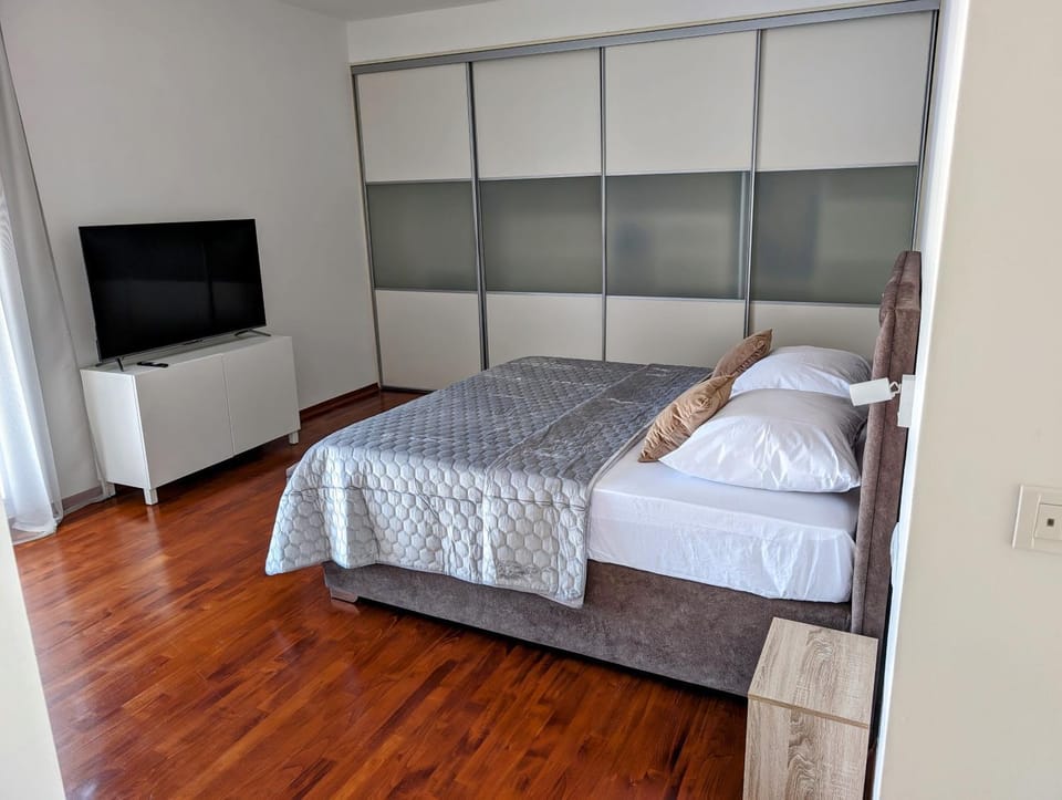 XXL Apartments Penthouse Apartment in Split