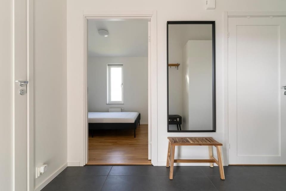 3-Bedroom Apartment w Workspace & Balcony House in Skåne County