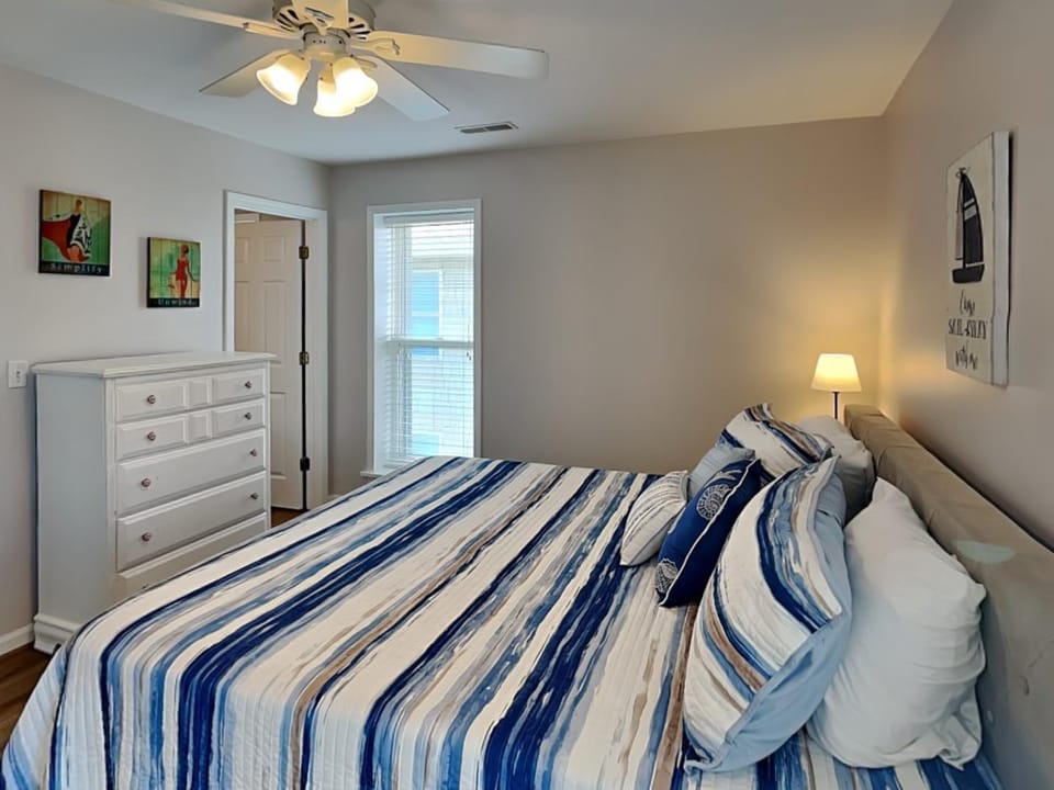 Bed, Bedroom, furniture