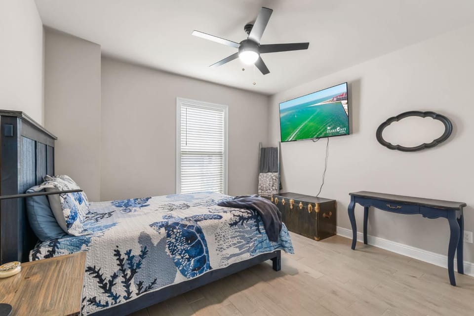 The Foley Escape- 10 min to Beach Sleeps 6 House in Foley