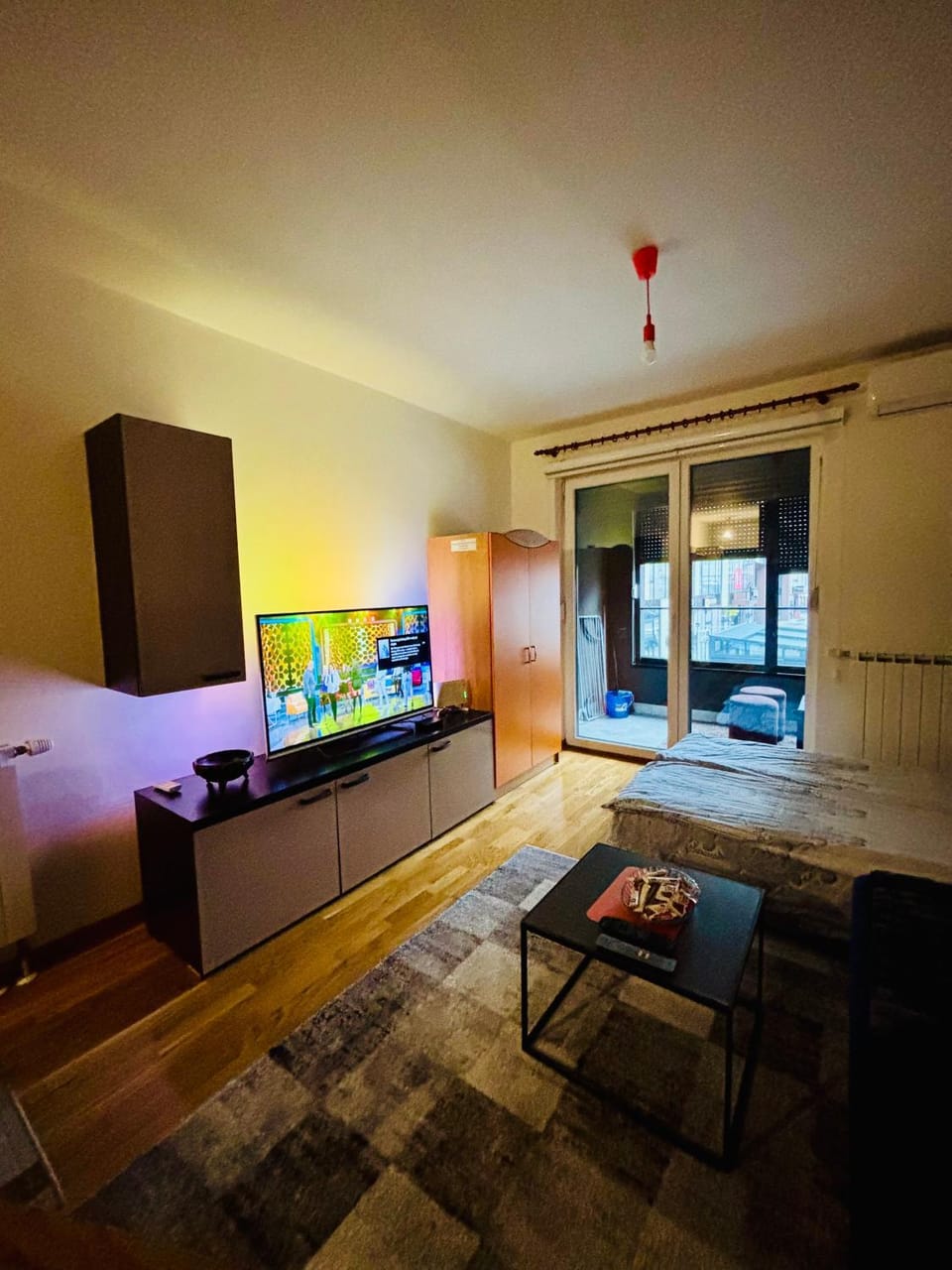 TV and multimedia, Living room, Seating area