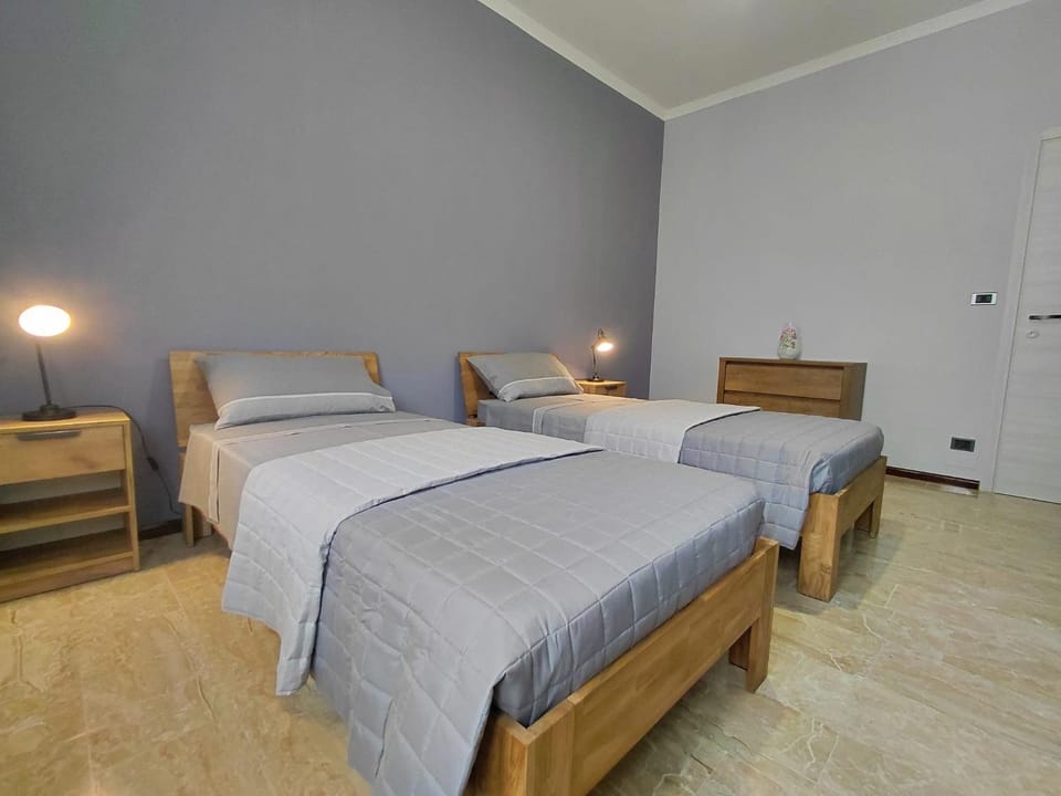 CASA GARIBALDI ASTI STORICA 3 camere da letto Apartment in Asti