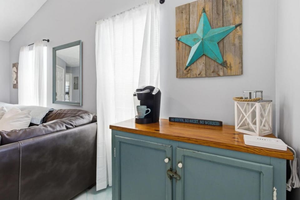 2BR PCB Getaway | Walk to Public Beach Access 11 | Sleeps 6 House in Lower Grand Lagoon