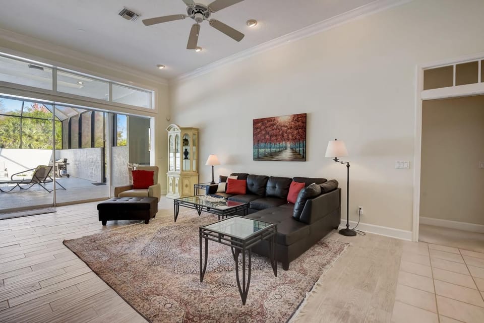 Living room, fireplace