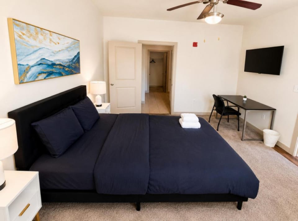 Skyline 1BR | Downtown Escape Apartment in Birmingham