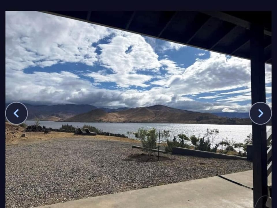 44BR Lake Isabella Retreat. Stunning Views. Sleeps 12. Pet-Friendly. Near Kern River House in Kernville