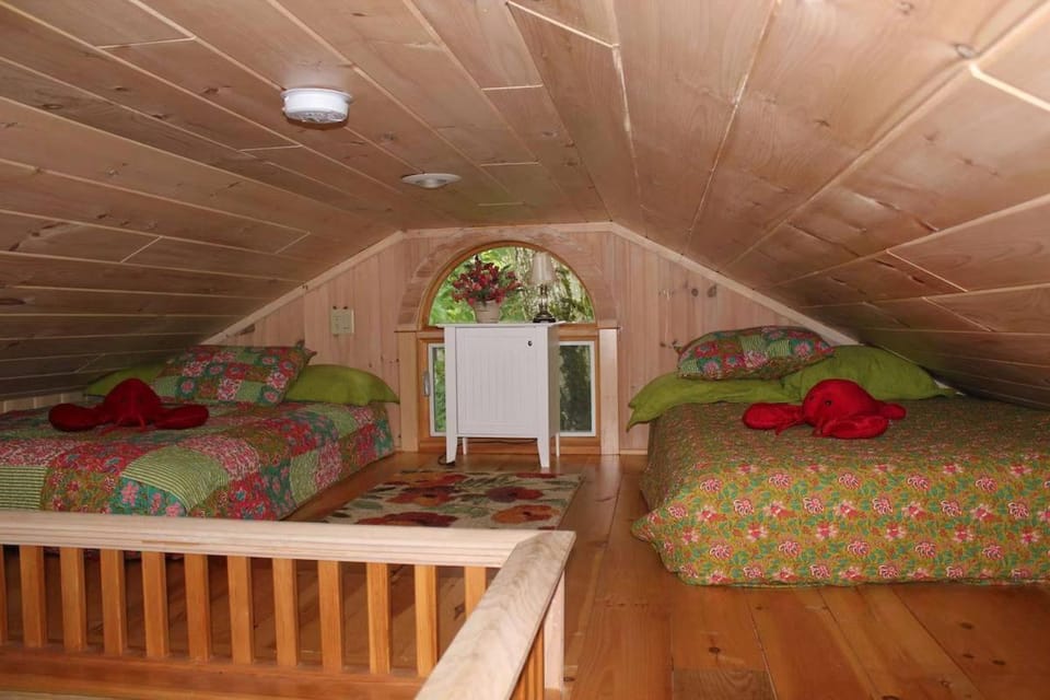Sebago Waterfront Escape with Private Dock House in Windham
