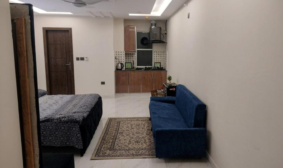 Studio Apartment, Bahria Enclave & Lift & Security Apartment in Islamabad