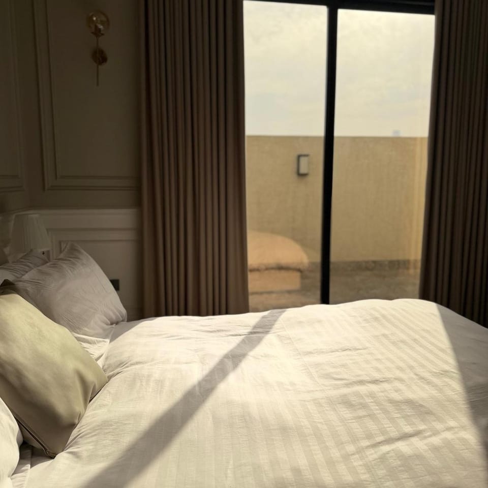 R Residence Luxury Boutique Studio with Terrace Apartment in Riyadh