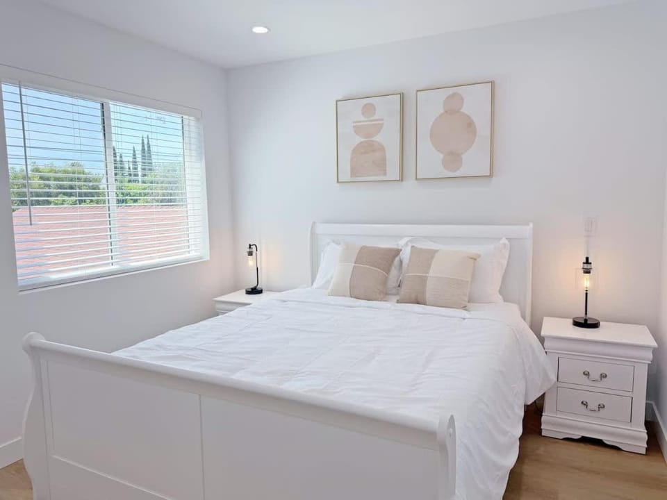 Pasadena Luxe Retreat Apartment in Pasadena