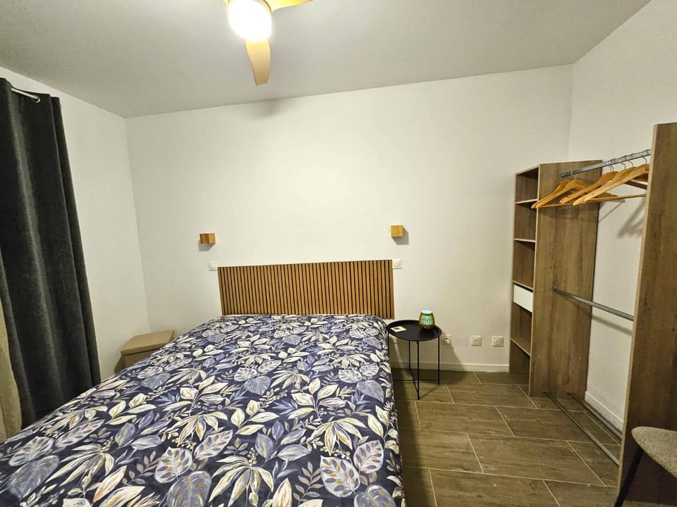 Bed, Bedroom, wardrobe