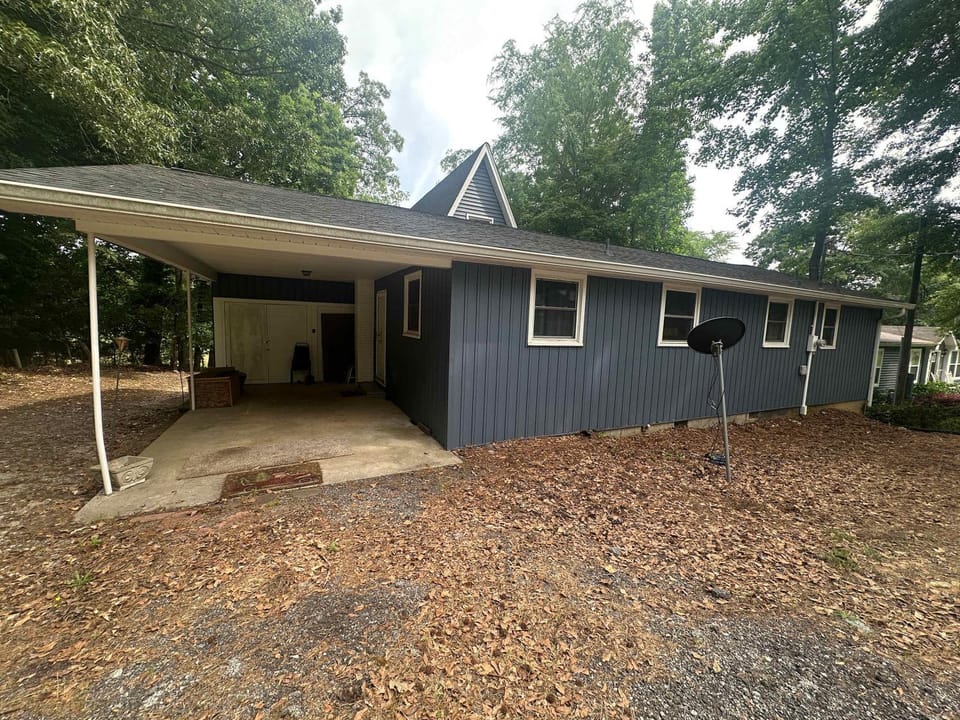 Marina Way Family Home House in Leesville
