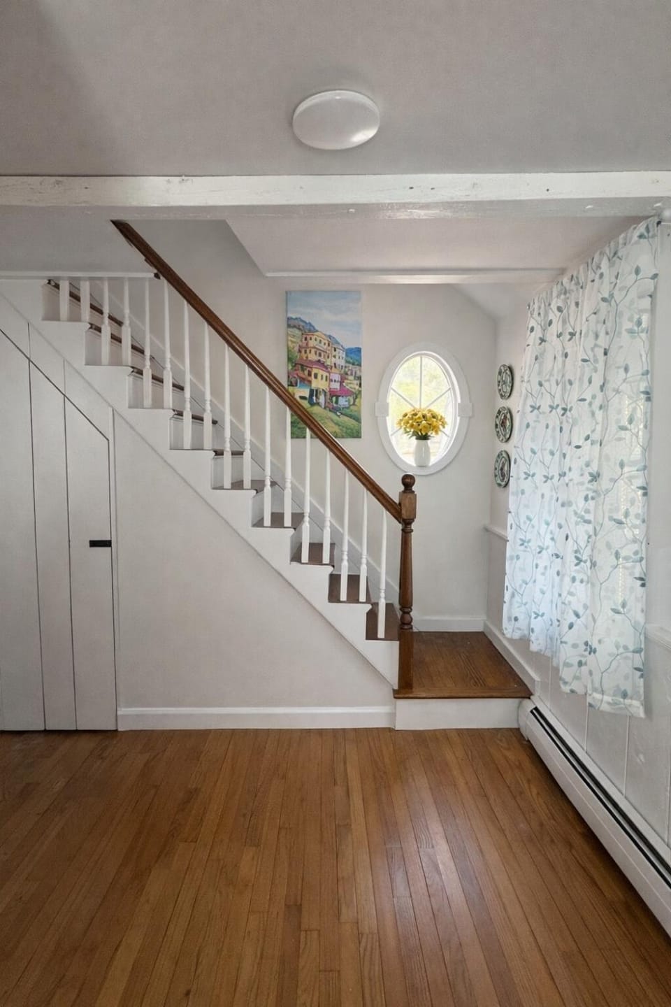 NEW Coastal Cottage 2 Miles to Beach and Lake Access House in Clinton