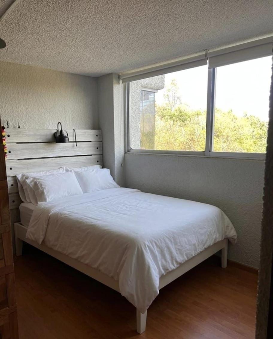 Luxury GuestHouse CDMX Near Stadium Azteca 2 Bed and Breakfast in Mexico City