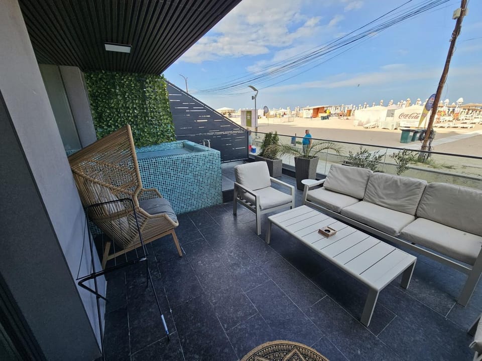Winter, Balcony/Terrace
