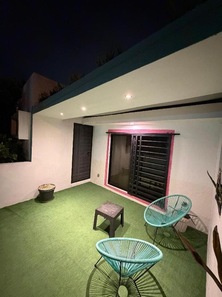 Casa Trebol balcón Apartment in Merida