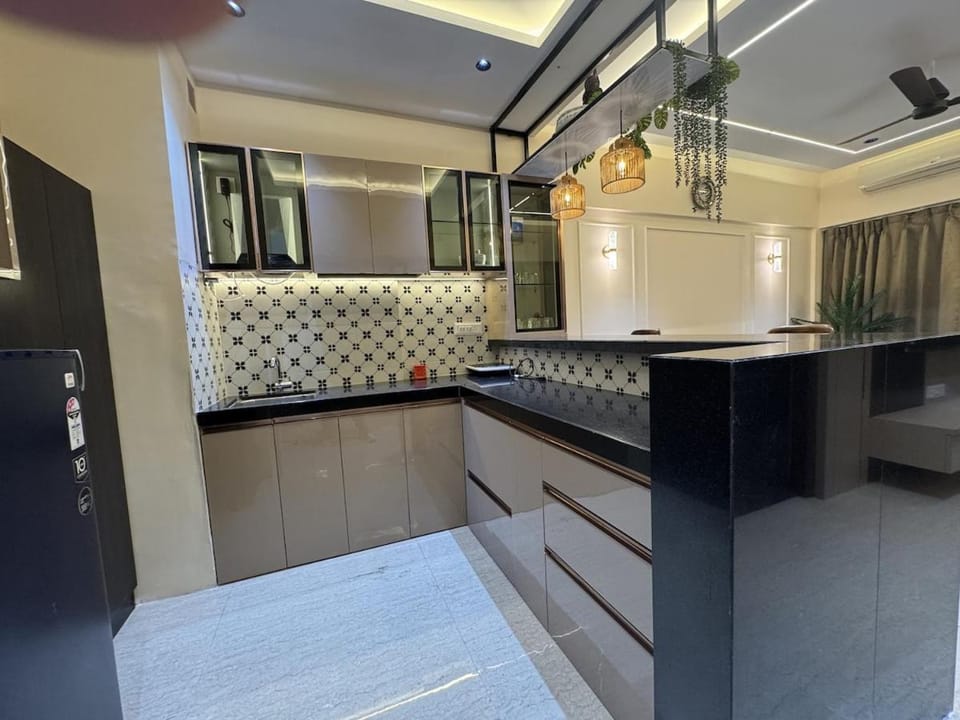 Kitchen or kitchenette, kitchen, kitchen