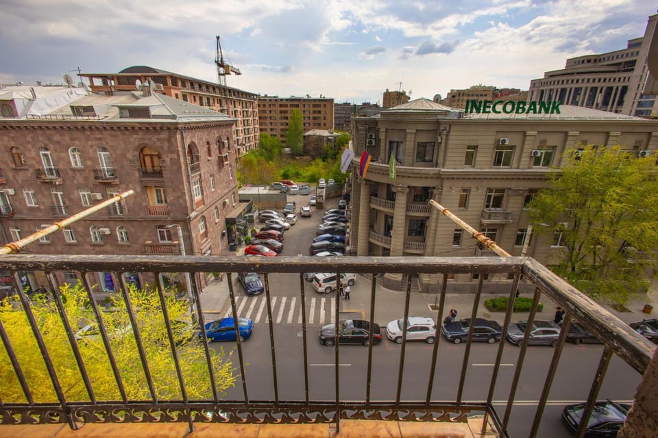 Balcony/Terrace, City view