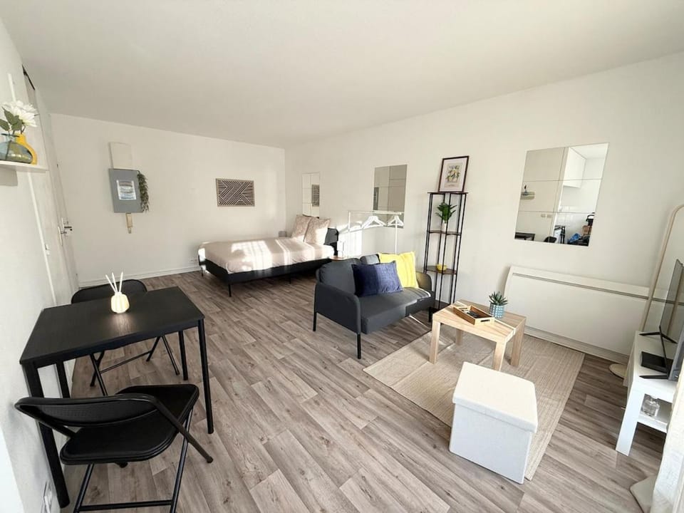 Petit Cocon Pessac - Parking & Extérieur Apartment in Mérignac