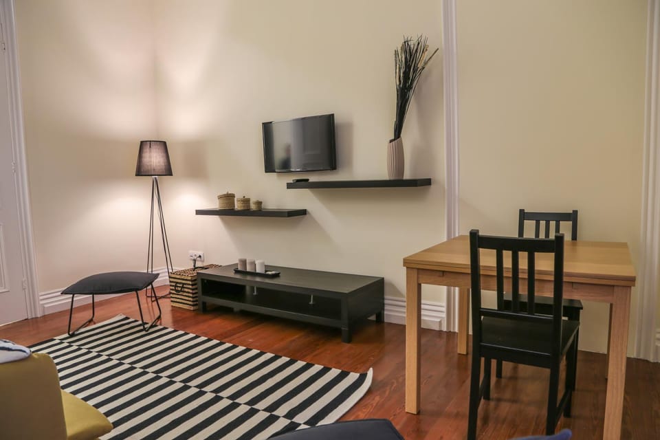 TV and multimedia, Seating area