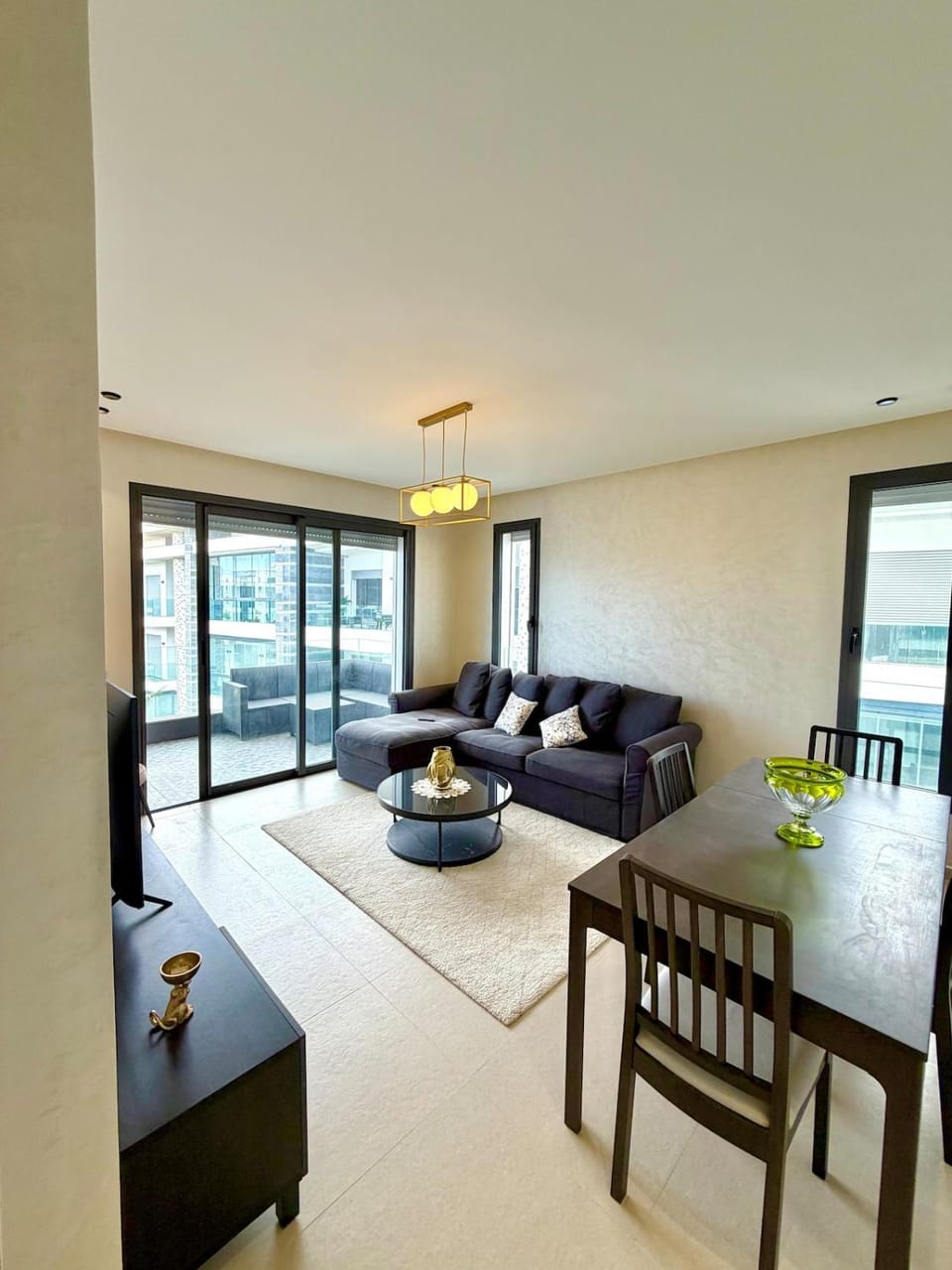 Beachfront luxury 2 bedroom appartement with pool and gym Apartment in Casablanca-Settat