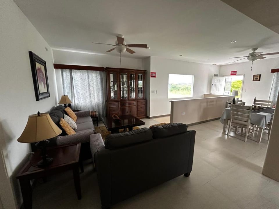 Vista Del Mar Residence Apartment in Belize District