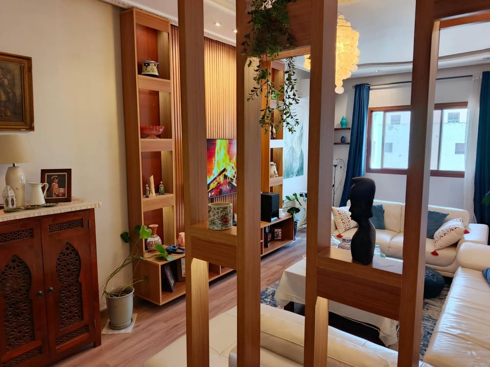 Shine Apartment Family Only - Tanger Malabata Apartment in Tangier