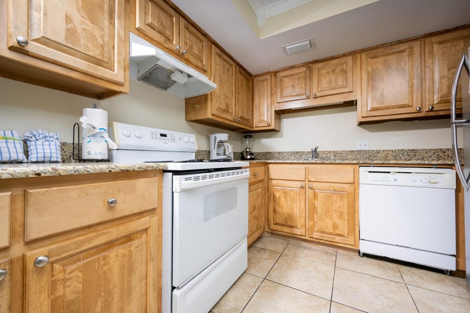 Phoenix I 1094 condo Apartment in Orange Beach