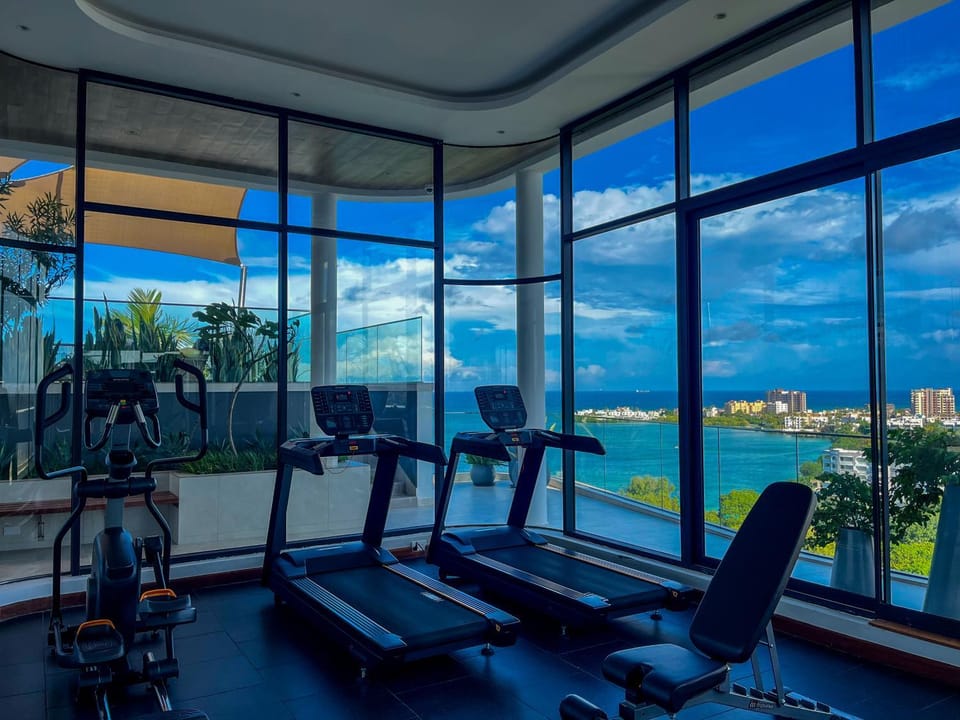 Natural landscape, Fitness centre/facilities, Fitness centre/facilities, Beach, Beach, Sea view, Sea view