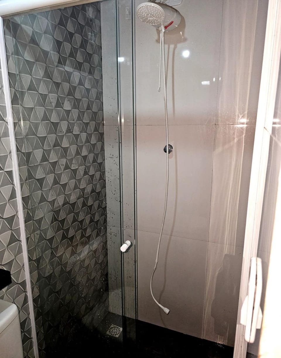 Kitinet com piscina Vacation rental in São Pedro da Aldeia