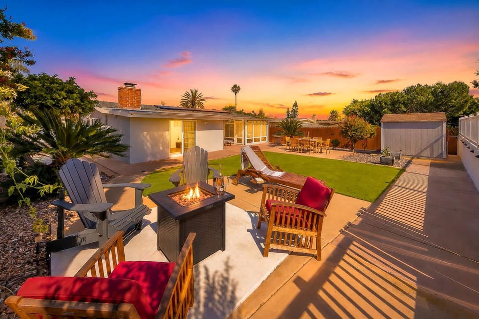 Clairemont Retreat l 4 BR Backyard Sauna House in La Jolla
