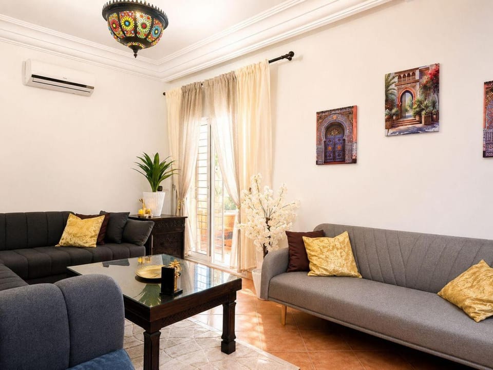 Au coeur de Gueliz avec piscine et parking privee Apartment in Marrakesh