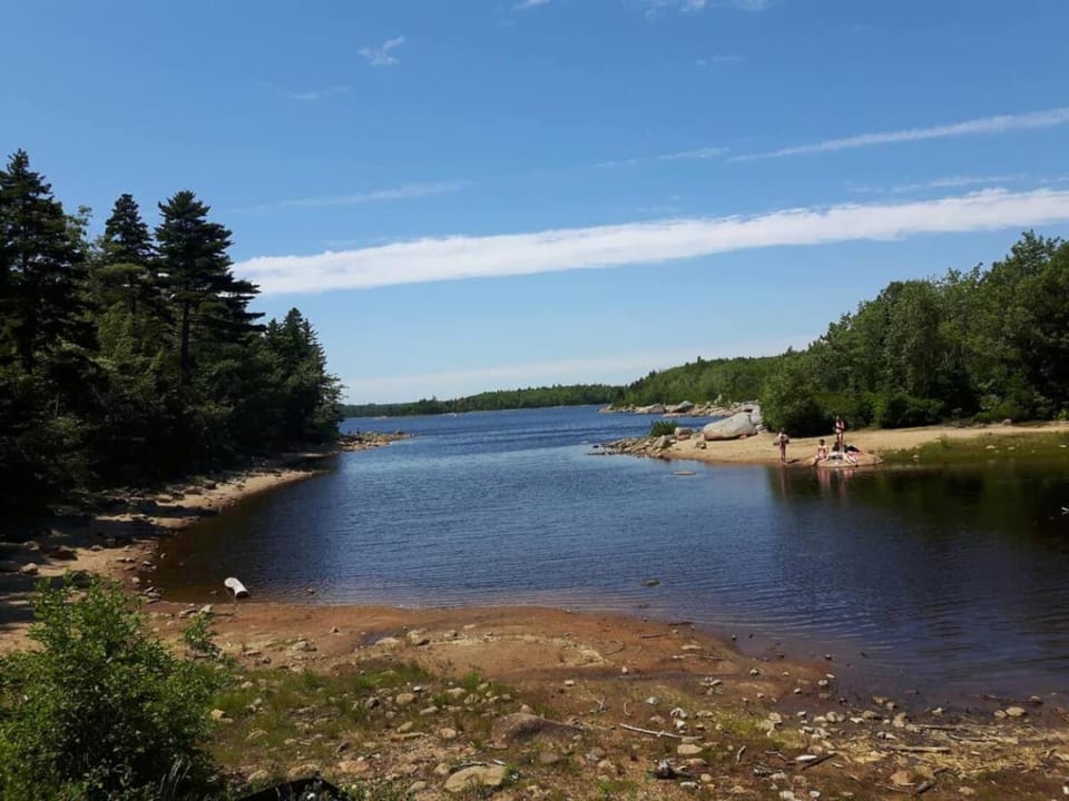 The Long Lake homestay Vacation rental in Halifax
