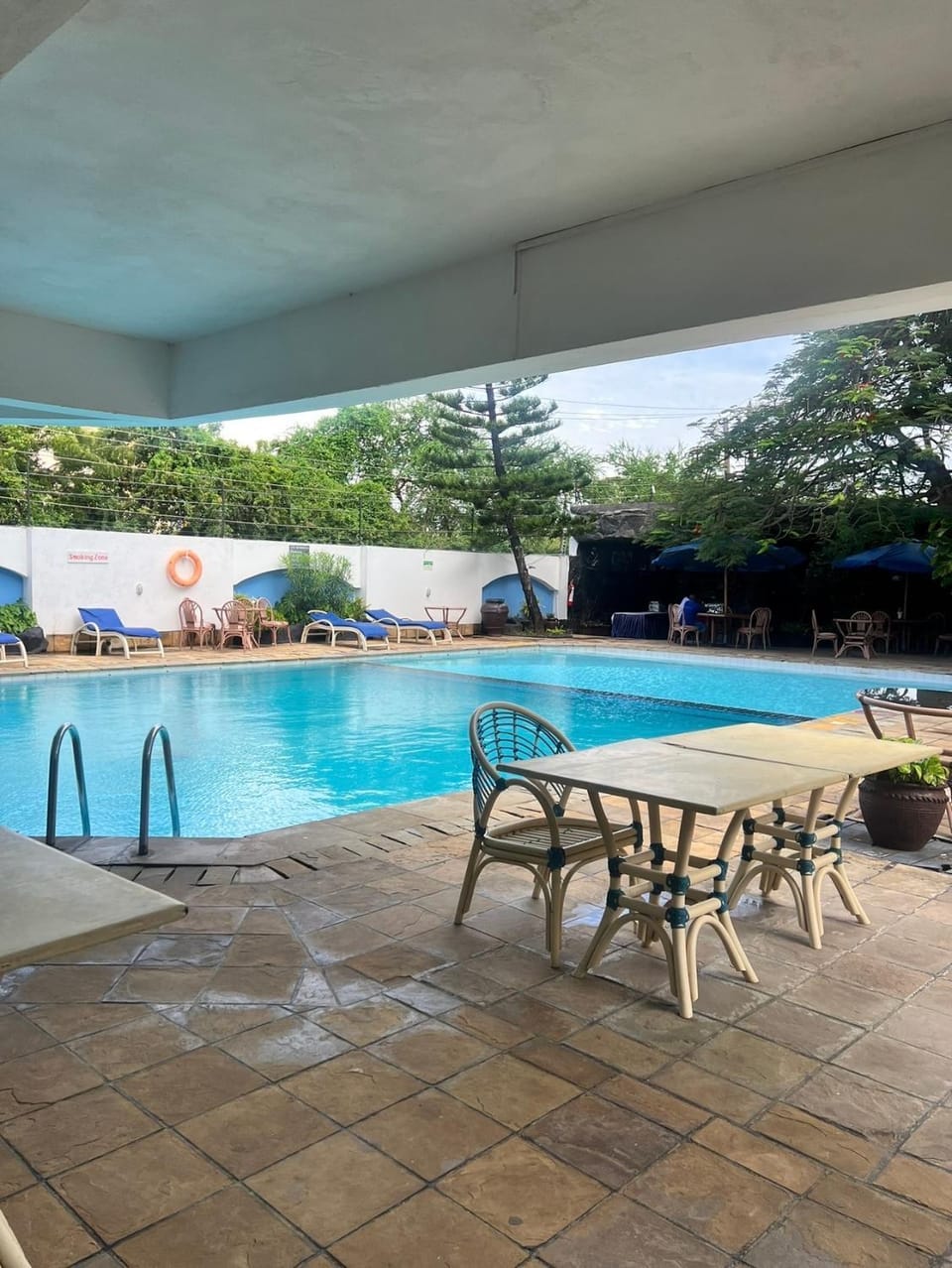 Sunny Shore at Sunrise Resort Apartment in Mombasa County