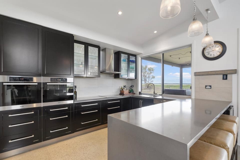 Pelican Point - 70D Thorpe Road Clayton Bay House in Clayton Bay