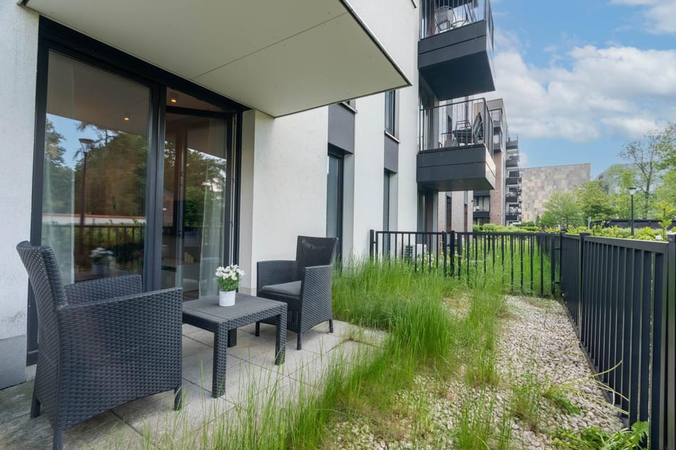 View (from property/room), Balcony/Terrace, Garden view