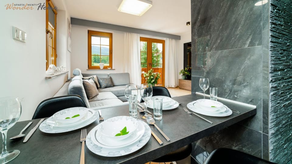 Living room, Seating area, Dining area