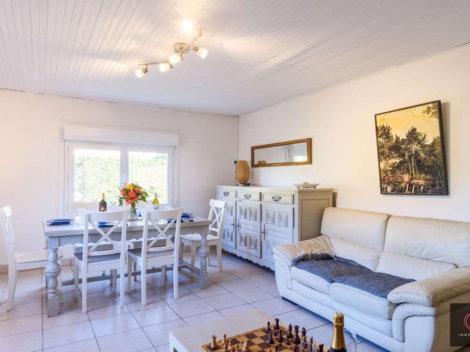 Charmante maison avec parking - 6 pers. Près du lac - FR-1-877-7 House in Sanguinet