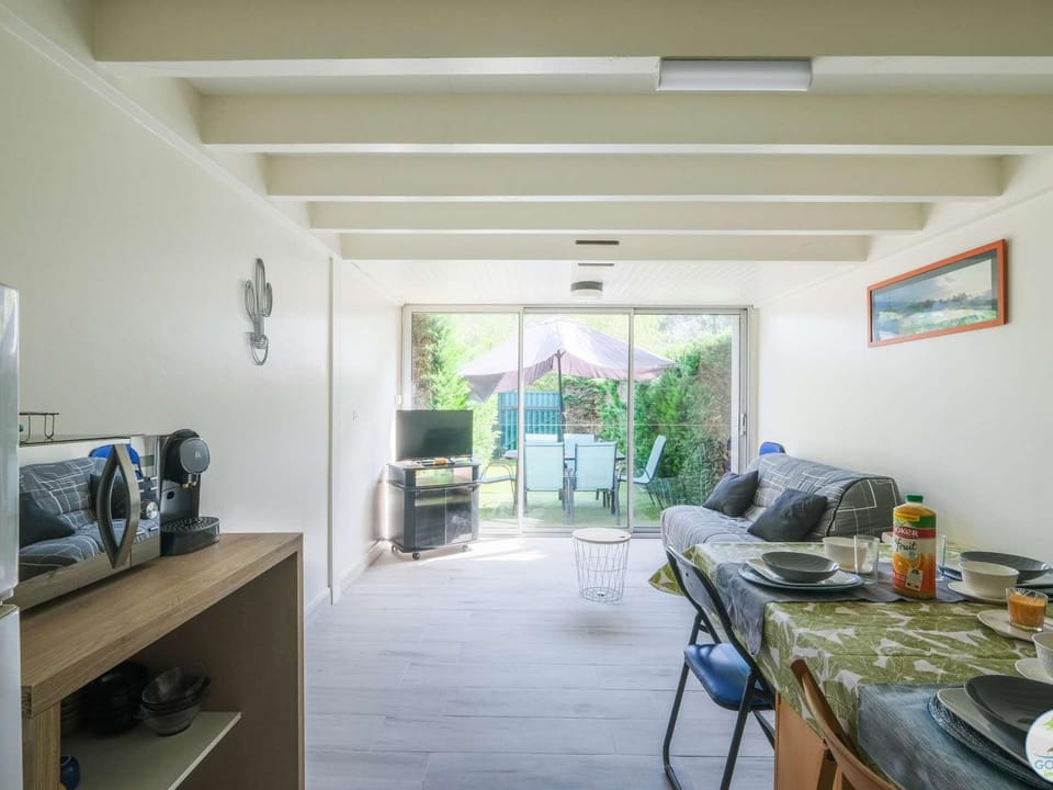 Duplex proche lac - 6 pers. - FR-1-877-18 Apartment in Sanguinet