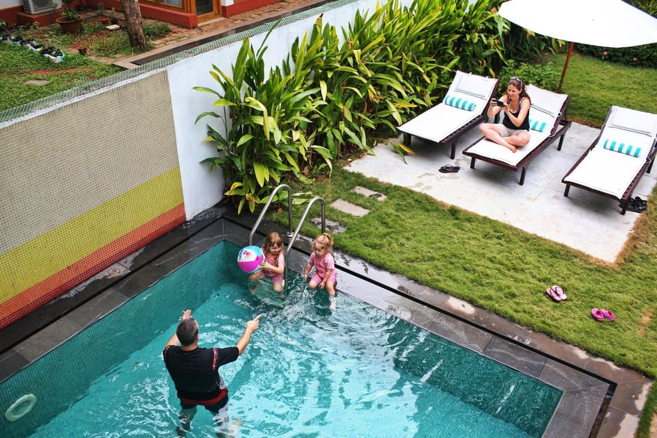 Swimming pool