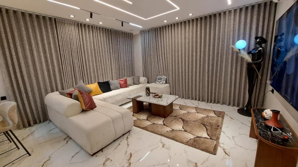 Cozy Apartment 5 Min Walk to Zamalek Club Apartment in Egypt