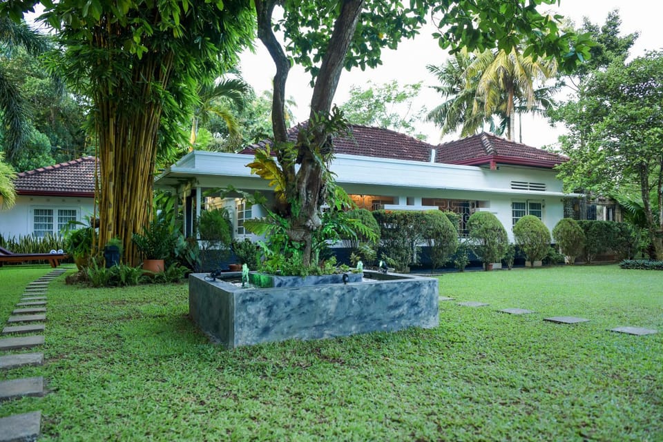 Property building, Garden